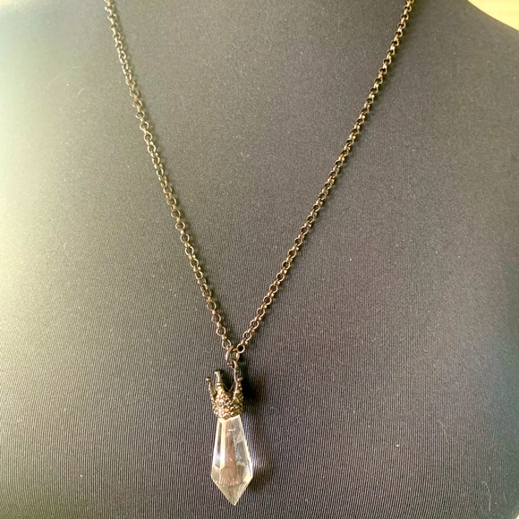 Necklace crown pendant charm - Picture 2 of 7